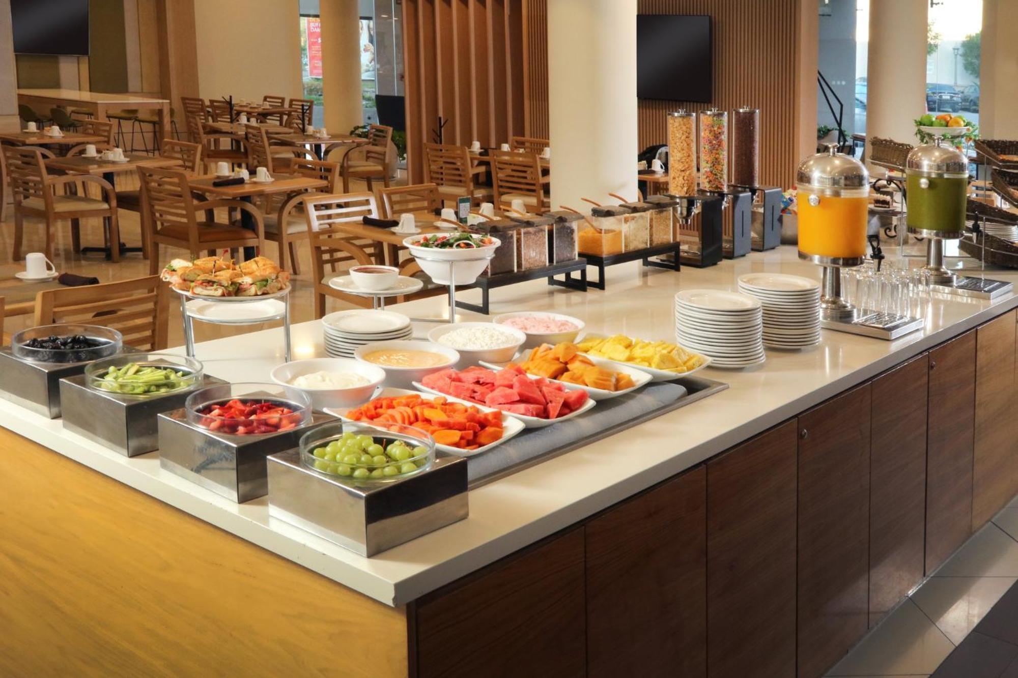 Holiday Inn Tijuana Zona Rio By Ihg Dış mekan fotoğraf